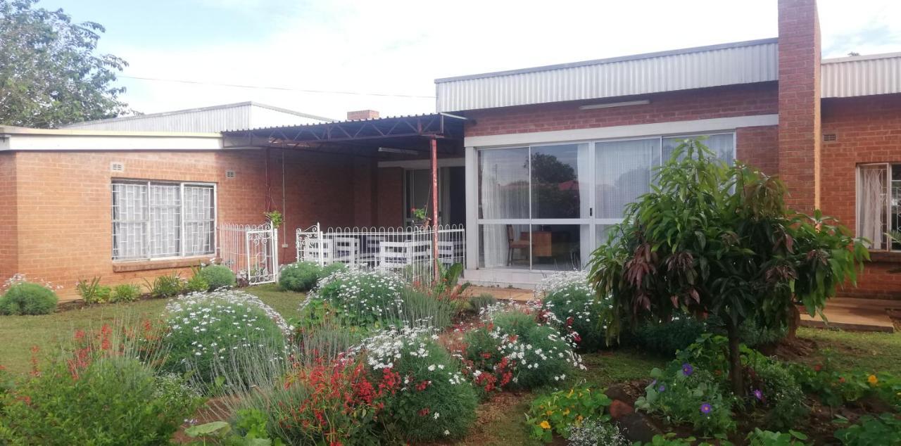 Savanna Bulawayo Exterior foto