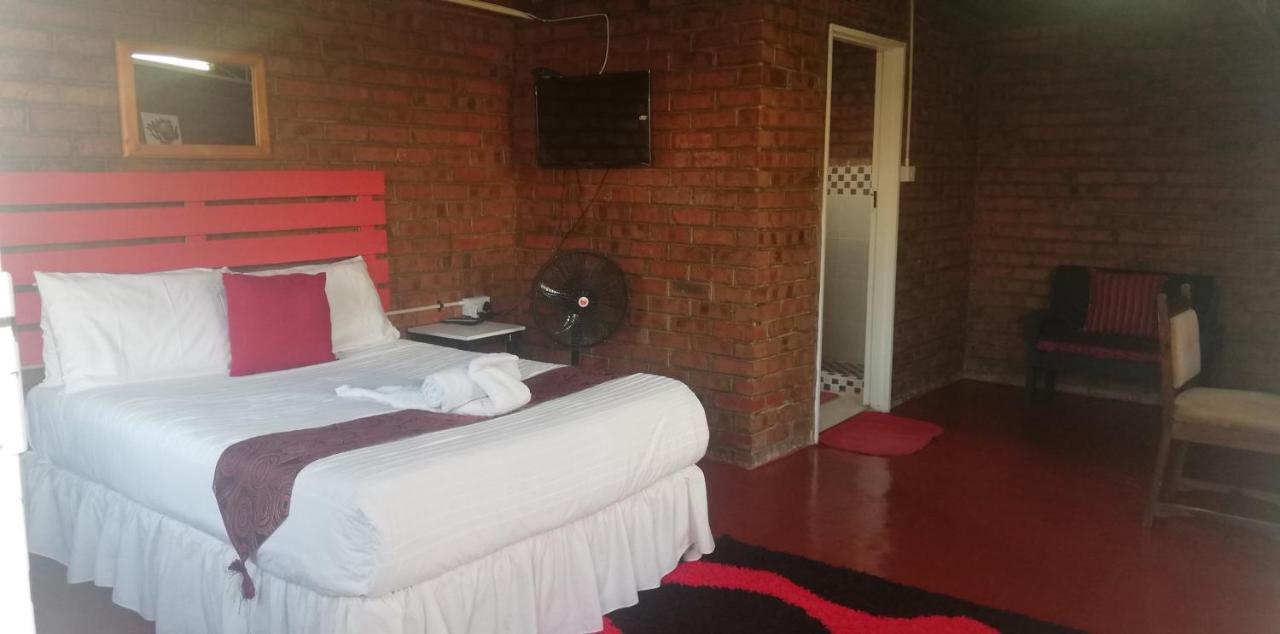 Savanna Bulawayo Exterior foto