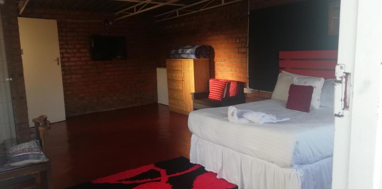 Savanna Bulawayo Exterior foto